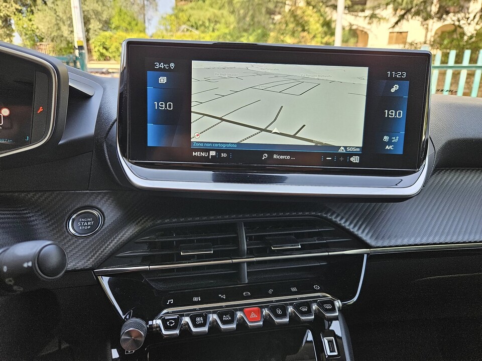 Peugeot 2008 ALLURE PACK Diesel