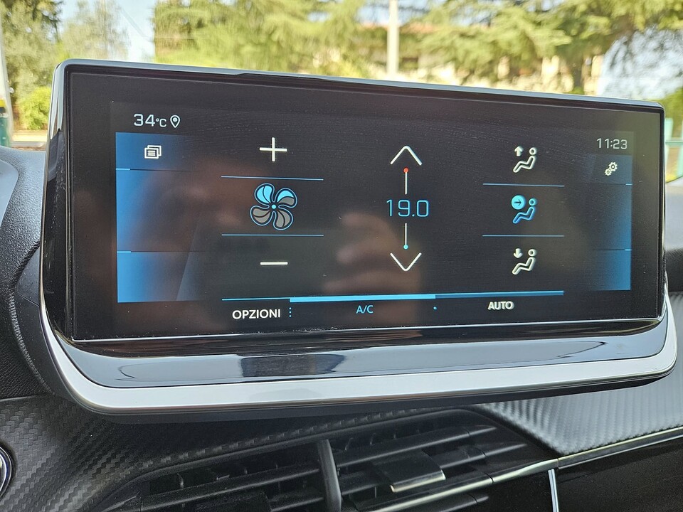 Peugeot 2008 ALLURE PACK Diesel