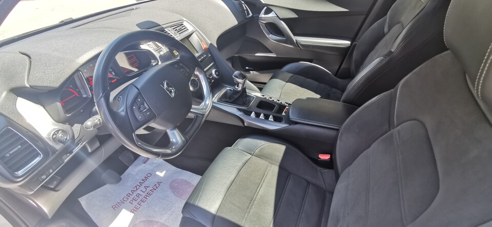 DS Automobiles DS7 Diesel