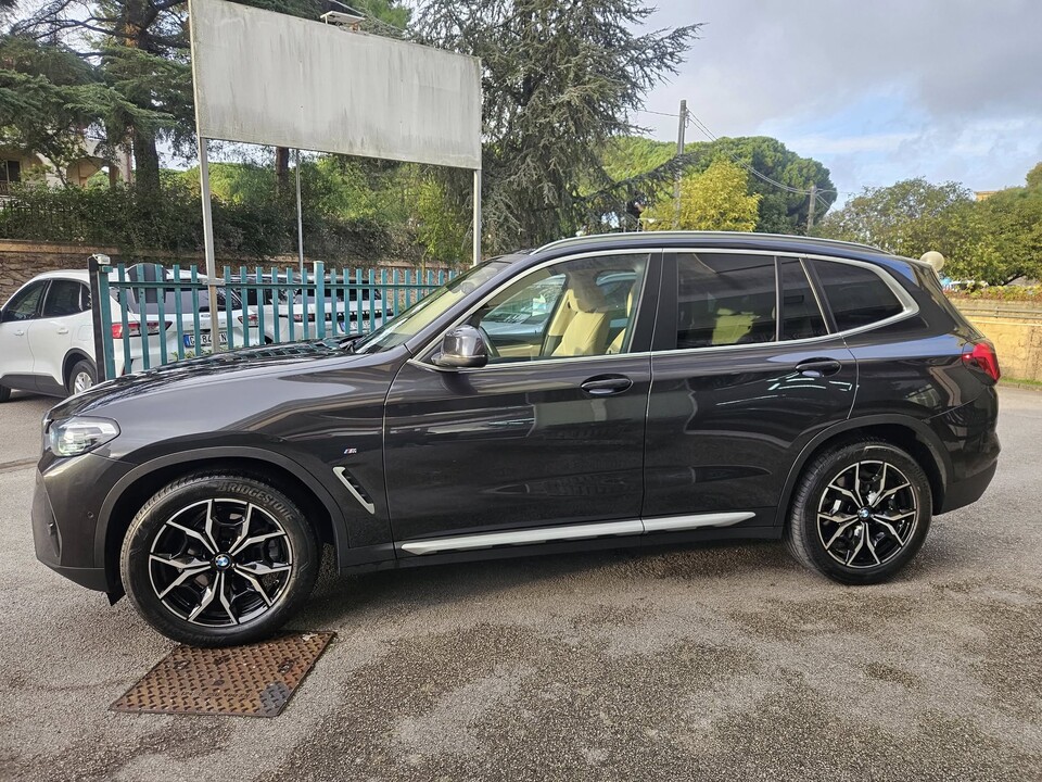 BMW X3 x-line Ibrida