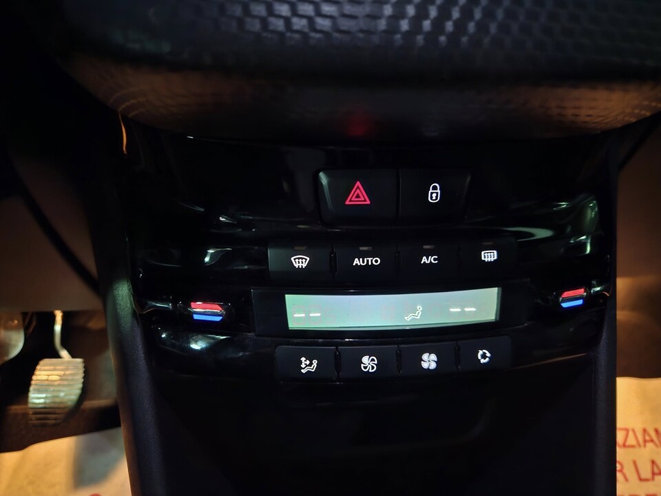 Peugeot 2008 ALLURE Diesel