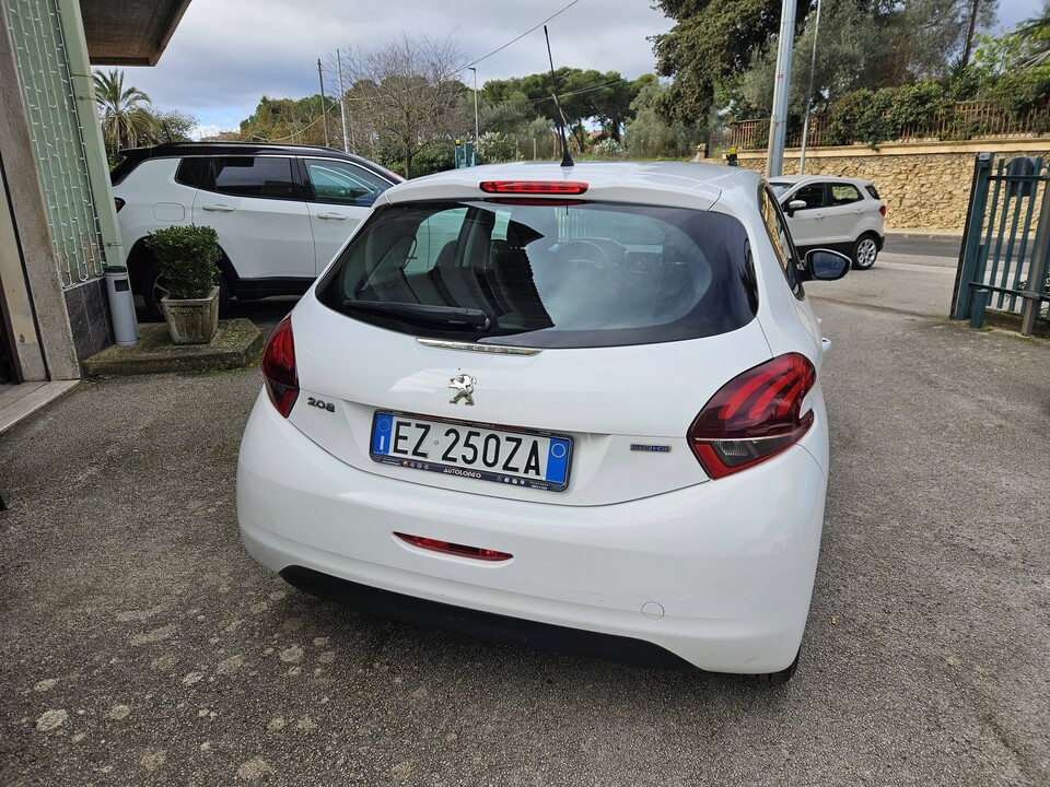 Peugeot 208 bluhdi Diesel