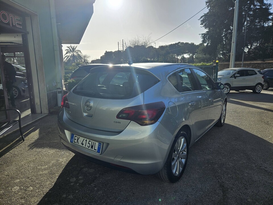 Opel Astra COSMO Diesel