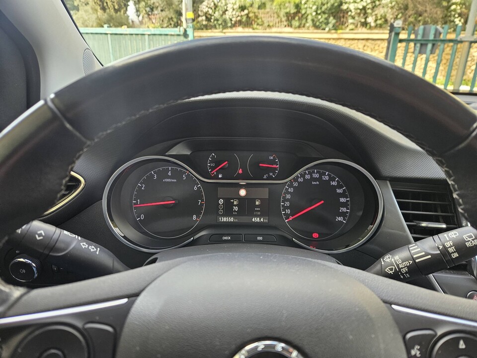 Opel Crossland X innovation x Diesel