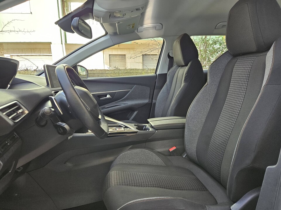 Peugeot 3008 allure sport Diesel