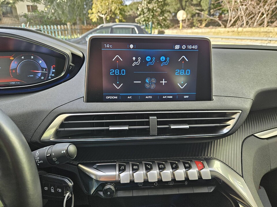 Peugeot 3008 allure sport Diesel