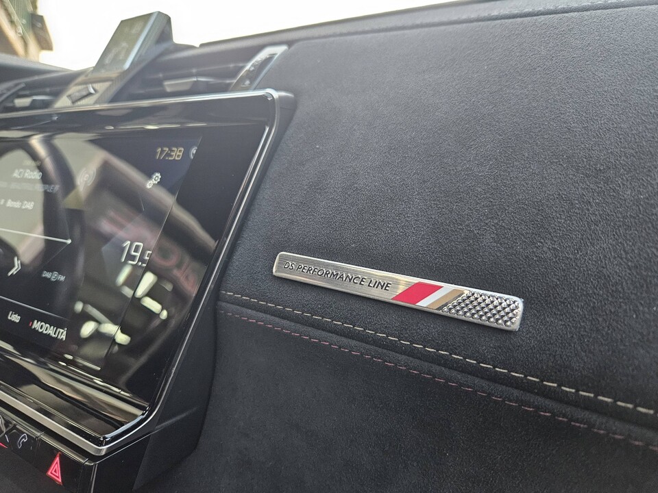 DS Automobiles DS7 PERFORMANCE LINE PLUS Diesel