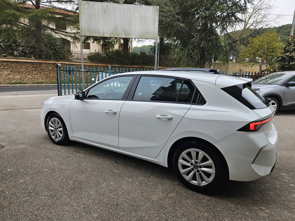 Opel Astra EDITION X Diesel