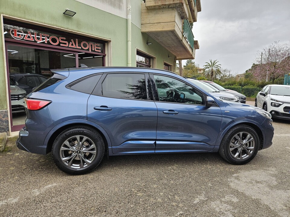 Ford Kuga ST - LINE Diesel