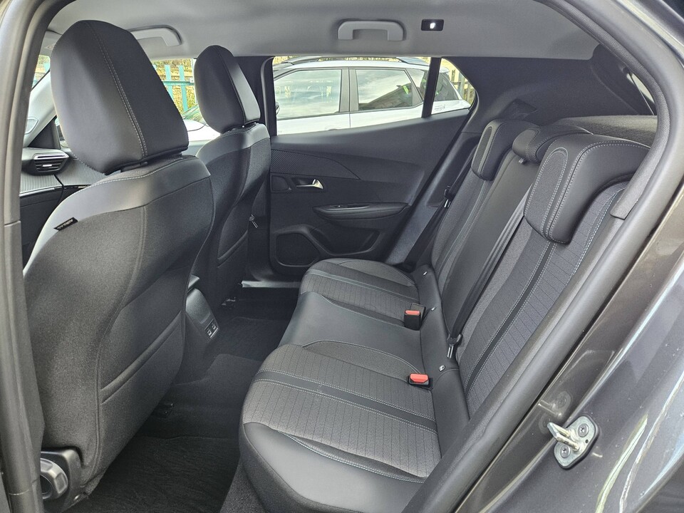 Peugeot 2008 ALLURE PACK Diesel