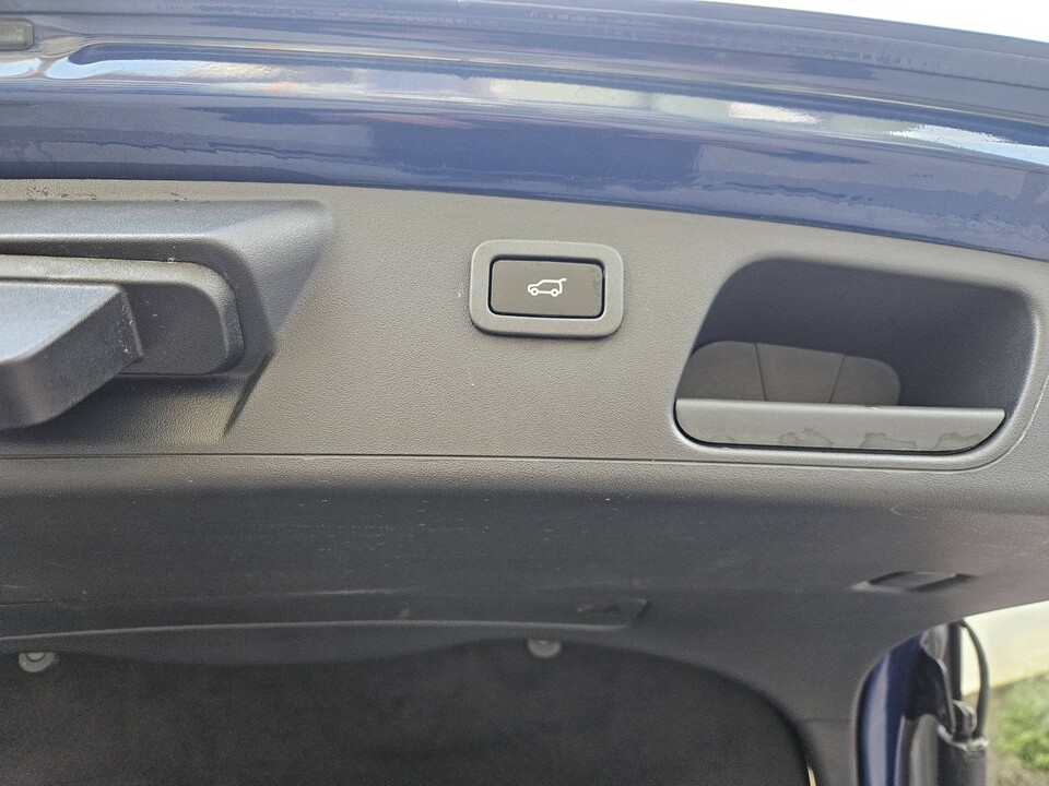 Jaguar E-Pace SE R-DYNAMIC Ibrida