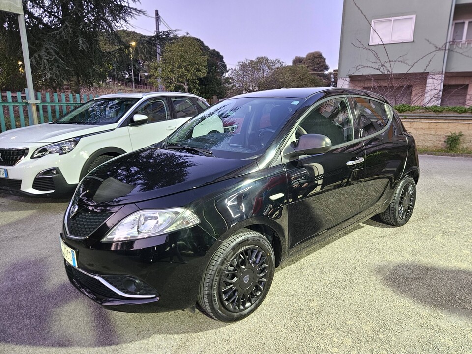 Lancia Ypsilon GOLD Diesel