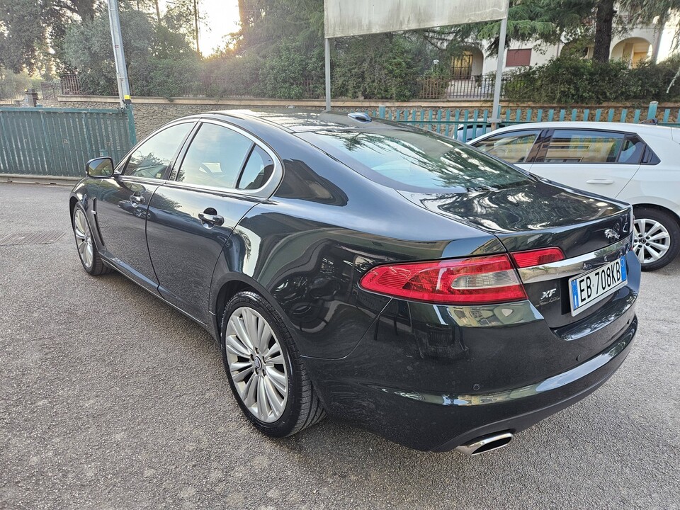 Jaguar XF LUXURY Diesel