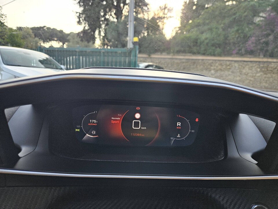 Peugeot 2008 ALLURE PACK Diesel