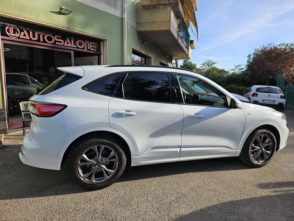 Ford Kuga ST - LINE Diesel