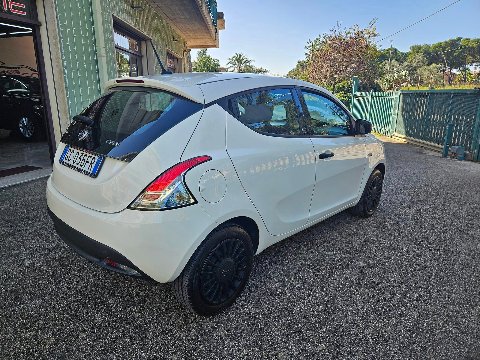 Lancia Y Elettrica / Benzina