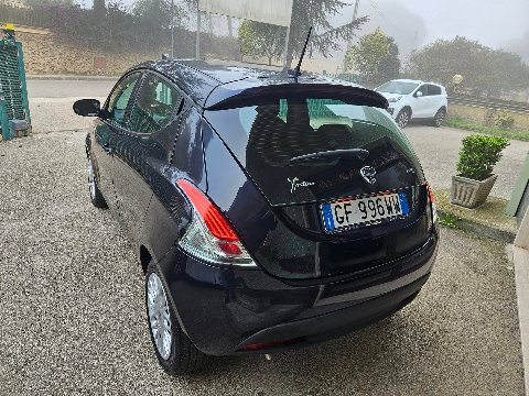 Lancia Ypsilon GOLD Elettrica / Benzina