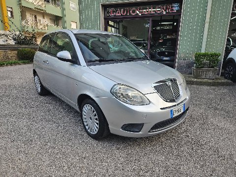 Lancia Ypsilon Benzina