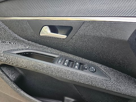 Peugeot 3008 ALLURE Diesel