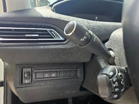 Peugeot 308 BUSINESS 130cv s&s Diesel