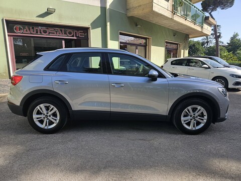 Audi Q3 DI quattro S tronic Business Sport Diesel