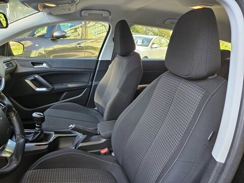 Peugeot 308 BUSINESS 130cv s&s Diesel