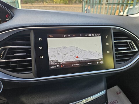 Peugeot 308 BUSINESS 130cv s&s Diesel