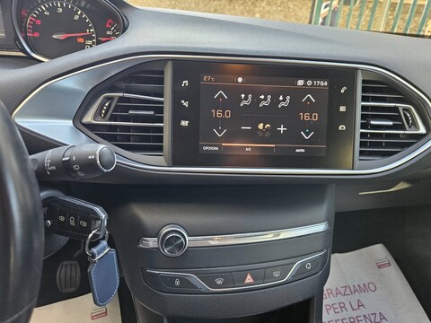 Peugeot 308 BUSINESS 130cv s&s Diesel