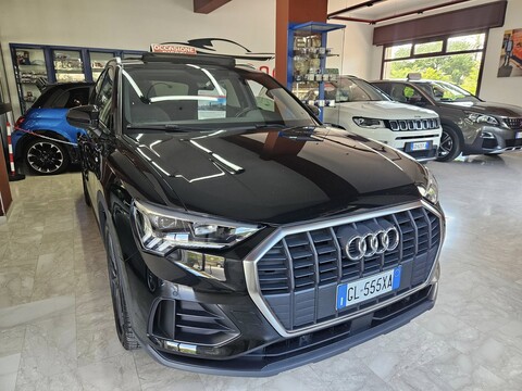 Audi Q3 S- LINE Diesel