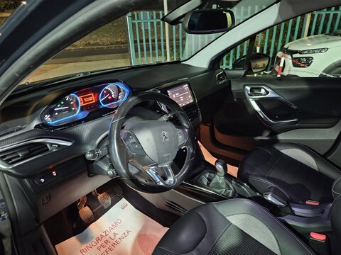 Peugeot 2008 ALLURE Diesel