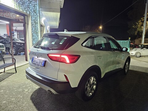 Ford Kuga titanium Diesel