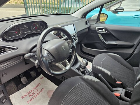 Peugeot 208 bluhdi Diesel