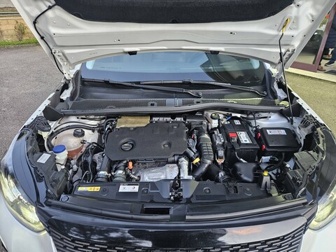 Peugeot 2008 ALLURE Diesel