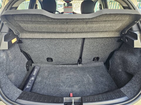 Lancia Ypsilon GOLD Elettrica / Benzina