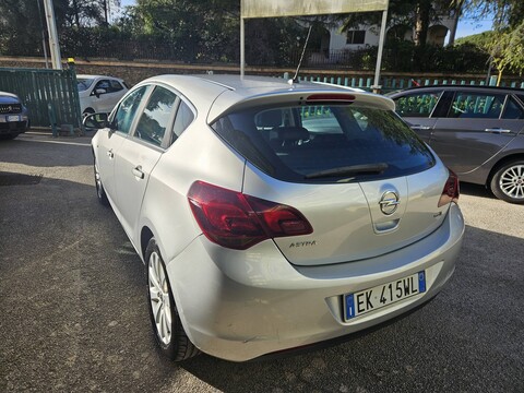 Opel Astra COSMO Diesel