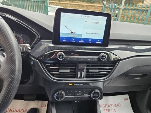 Ford Kuga ST - LINE Diesel