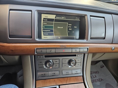 Jaguar XF LUXURY Diesel