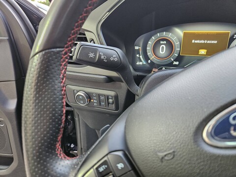 Ford Kuga ST - LINE Diesel