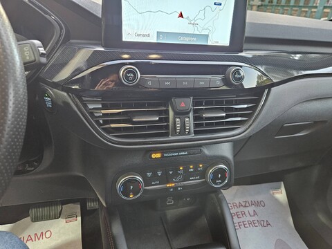 Ford Kuga ST - LINE Diesel