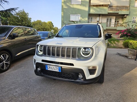 Jeep Renegade limited edition Diesel