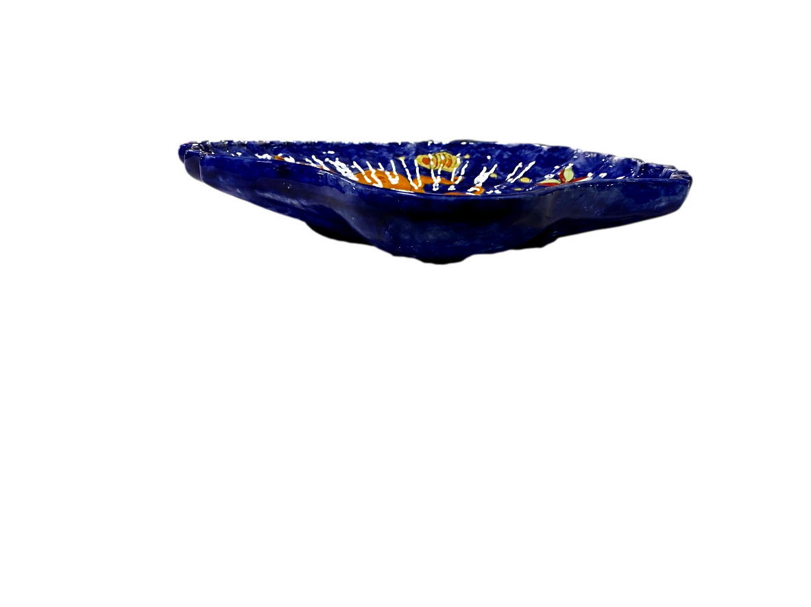 Piatto a forma di Conchiglia  CM.36X34 Nino Parrucca