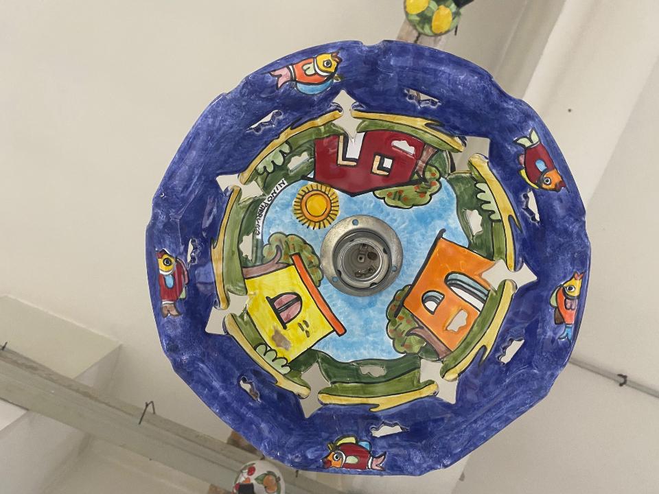 Lampadario con ciotola in ceramica e catena - diverse  misure Nino Parrucca