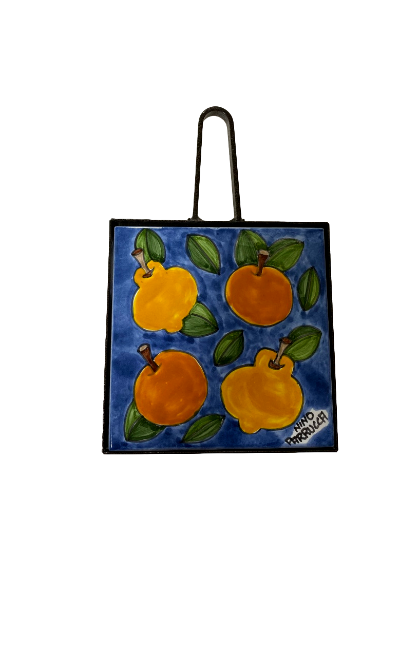 Sottopentola in ferro e ceramica Limoni e arance su fondo azzurro Nino Parrucca