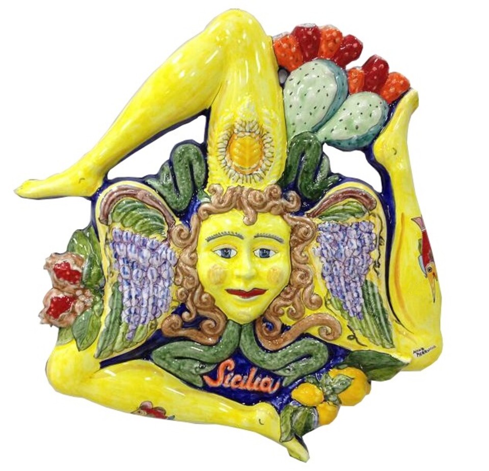 Trinacria gigante cm.55x60 Nino Parrucca in ceramica