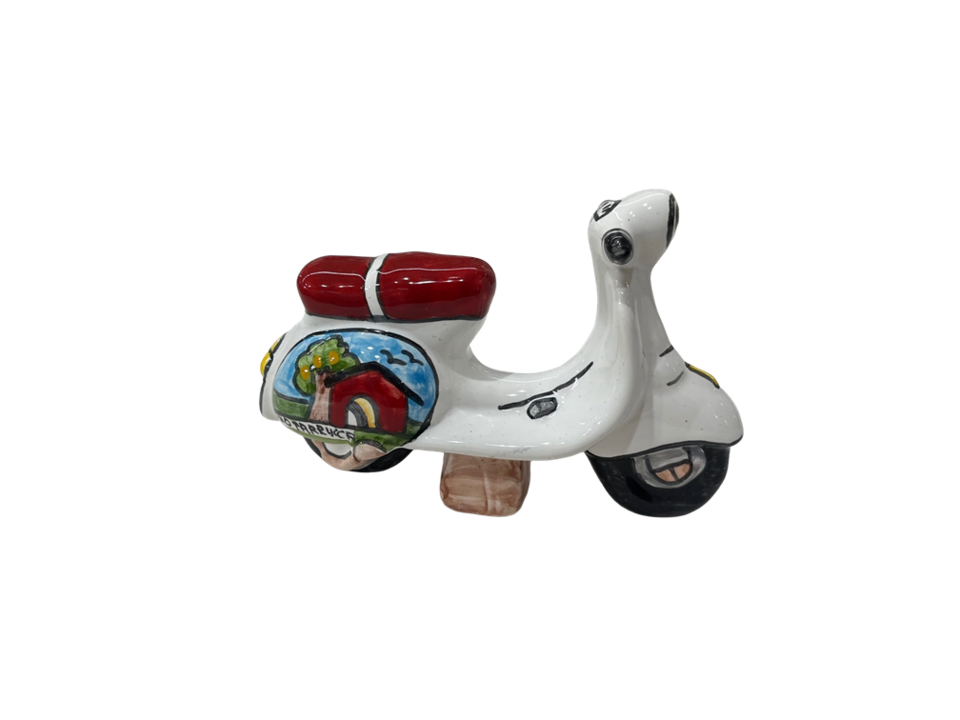 Vespa Piaggio in ceramica Nino Parrucca