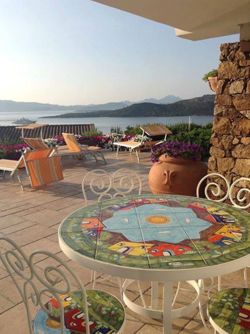 Tavolo rotondo d.cm.100 - Casette Nino Parrucca in ferro e ceramica