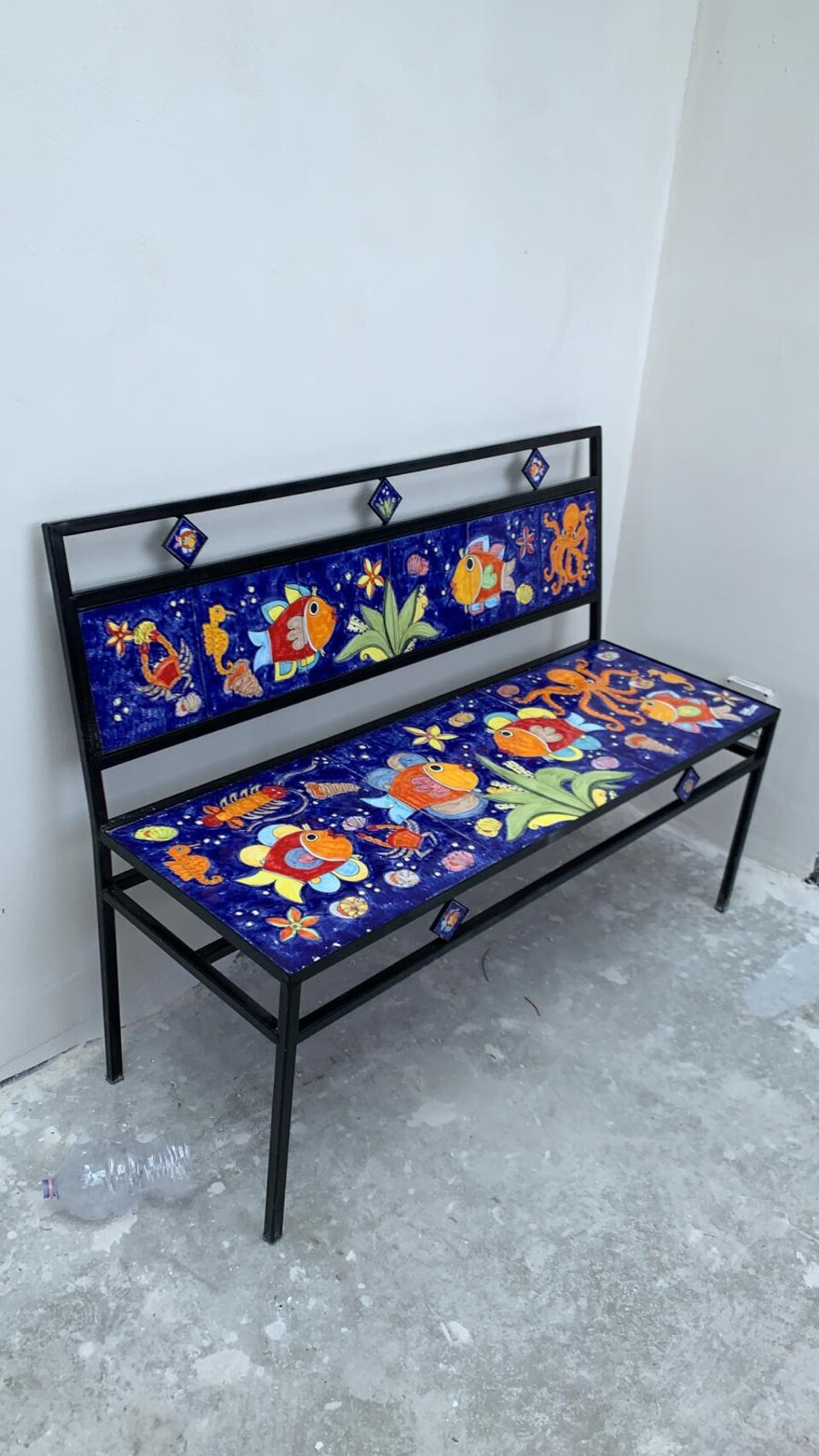 Panchina 3 Posti - Fondale marino blue smalto Nino Parrucca in ferro e ceramica