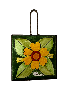 Poggiapentola in ferro e ceramica fiore giallo su fondo verde Nino Parrucca