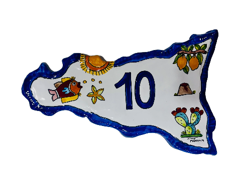 Piastrella a forma di Sicilia per numeri civici Nino Parrucca