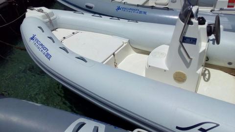 Noleggio Gommone a San Vito Lo Capo: ARIMAR 5,40 MT suzuki 40/60 CV 4T MAX 6 PERSONE